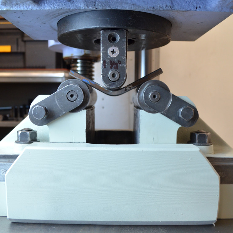 Laboratorio de Electrodos Infra, Doblez Guiado